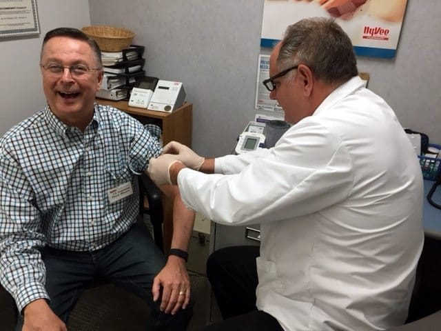 Rep. Rod Blum (R-IA) took the opportunity to get a flu shot during an NACDS RxIMPACT pharmacy tour of a Hy-Vee in Dubuque, Iowa this week.