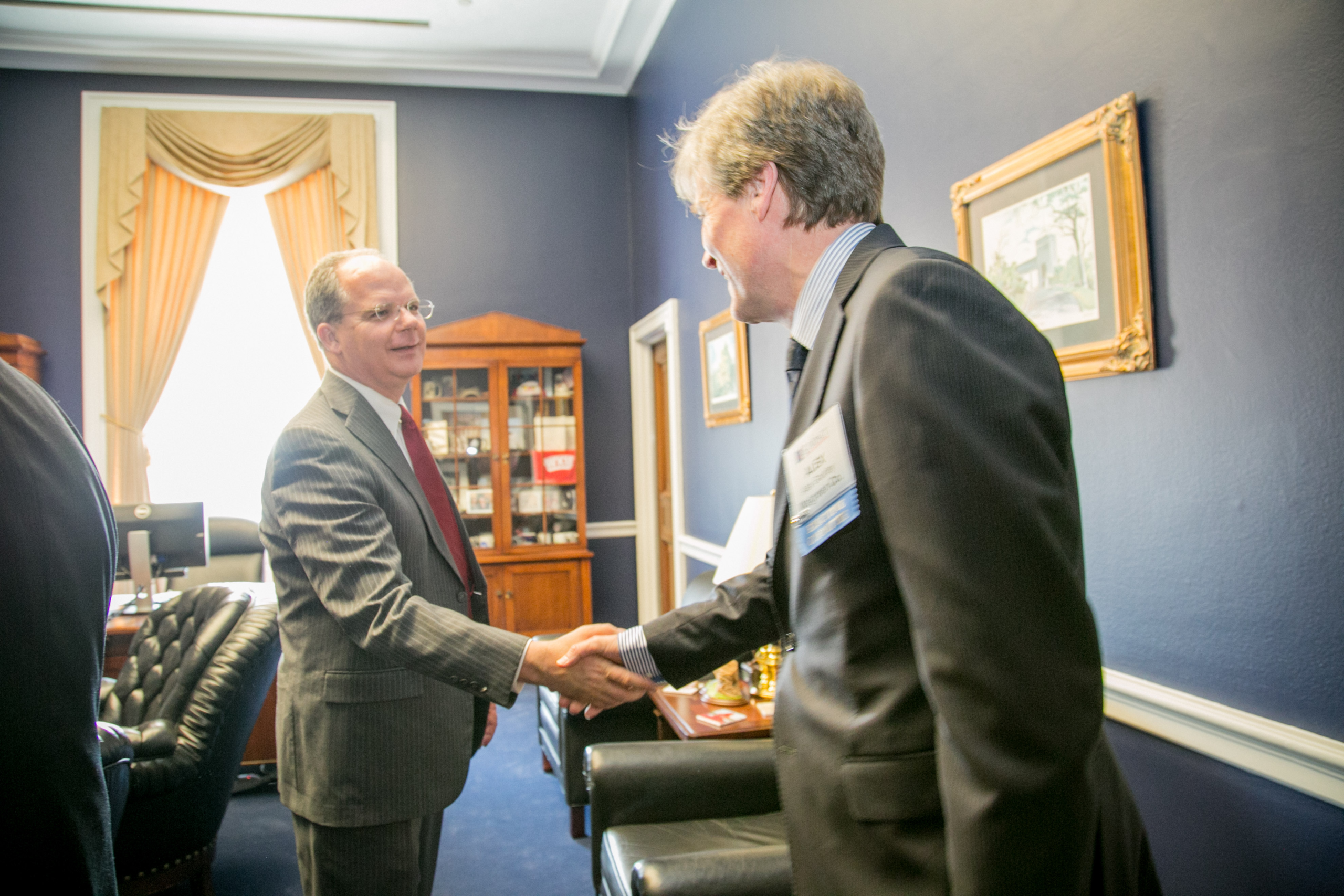 Rep. Brett Guthrie (R-KY) met with Co-Chief Operating Officer of Walgreens Boots Alliance Alex Gourlay, NACDS vice chairman, at the 2016 NACDS RxIMPACT Day on Capitol Hill. Rep. Guthrie was a lead sponsor of NACDS-backed pharmacist provider status legislation in the previous Congress, and will be one of the members re-introducing the bill in the House in the coming days. The bill was reintroduced in the Senate on Thursday with the bipartisan original co-sponsorship of more than one-quarter of the Senate.